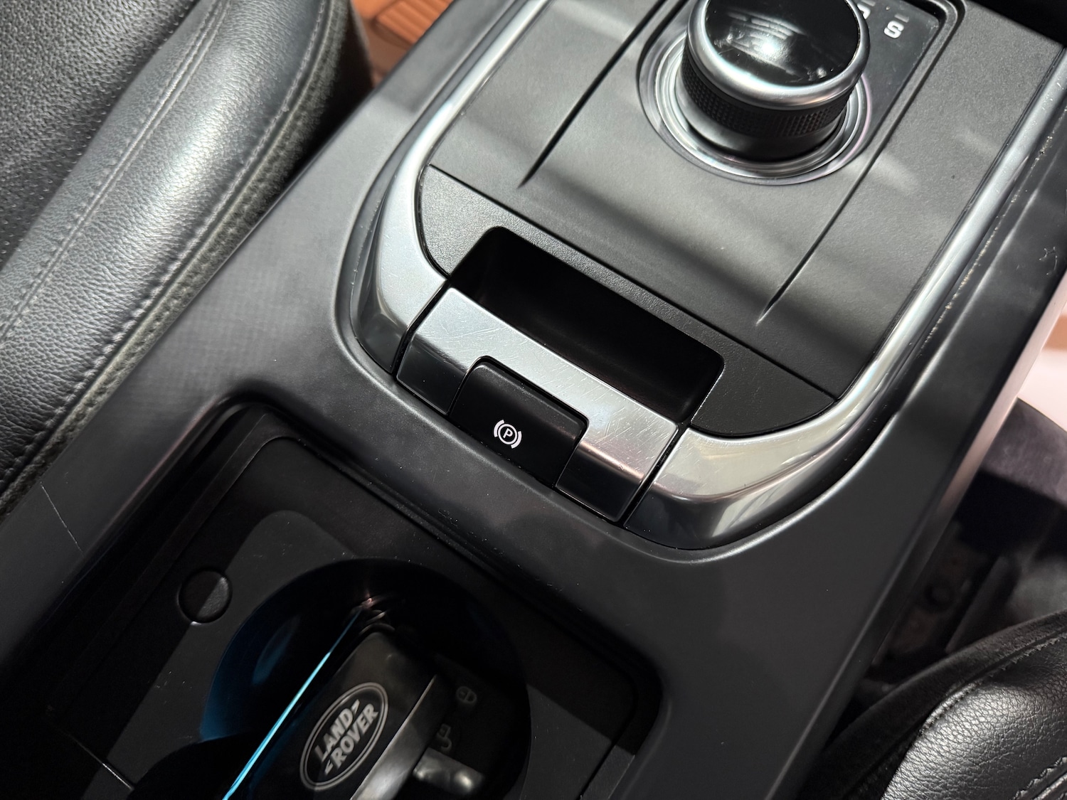 Used Land Rover Discovery Sport 2019 for sale - 77256550: Photo 46