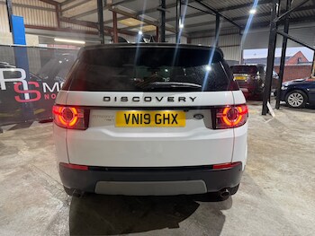 Used Land Rover Discovery Sport 2019 for sale - 77256550: Photo
