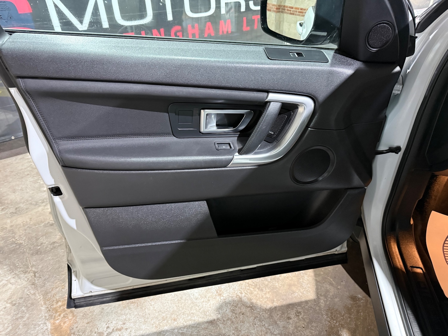 Used Land Rover Discovery Sport 2019 for sale - 77256550: Photo 7