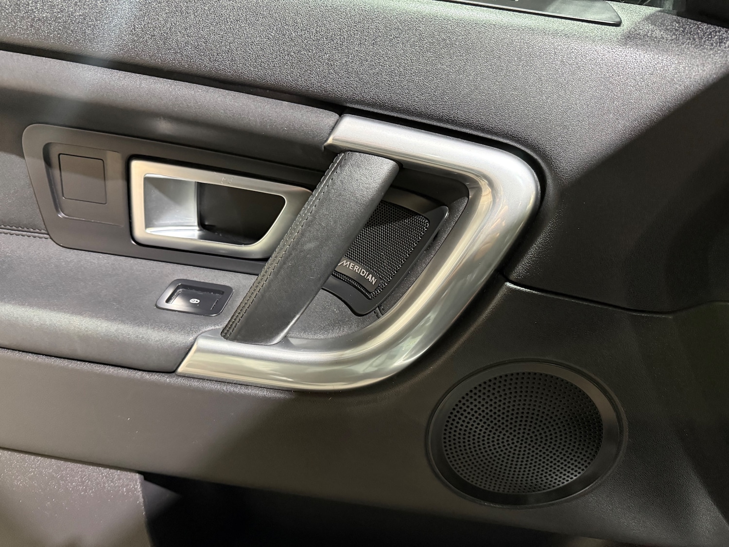 Used Land Rover Discovery Sport 2019 for sale - 77256550: Photo 9