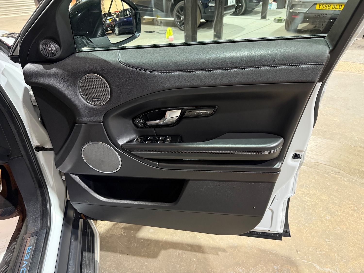 Vehicle 21