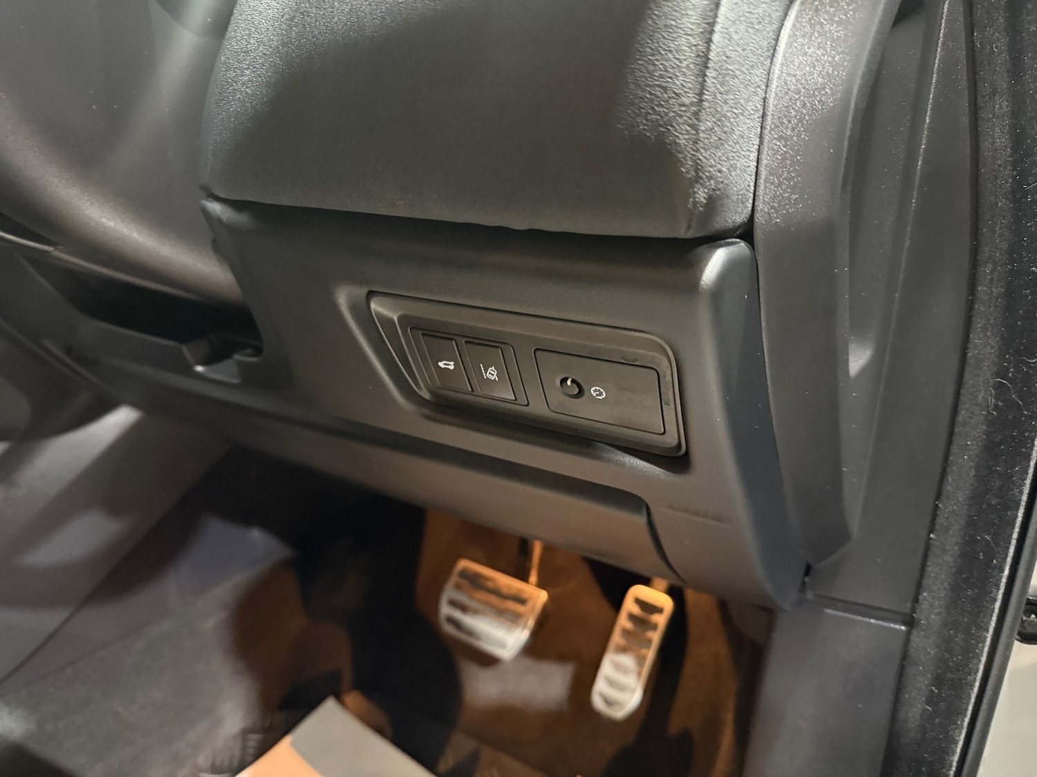 Vehicle 26