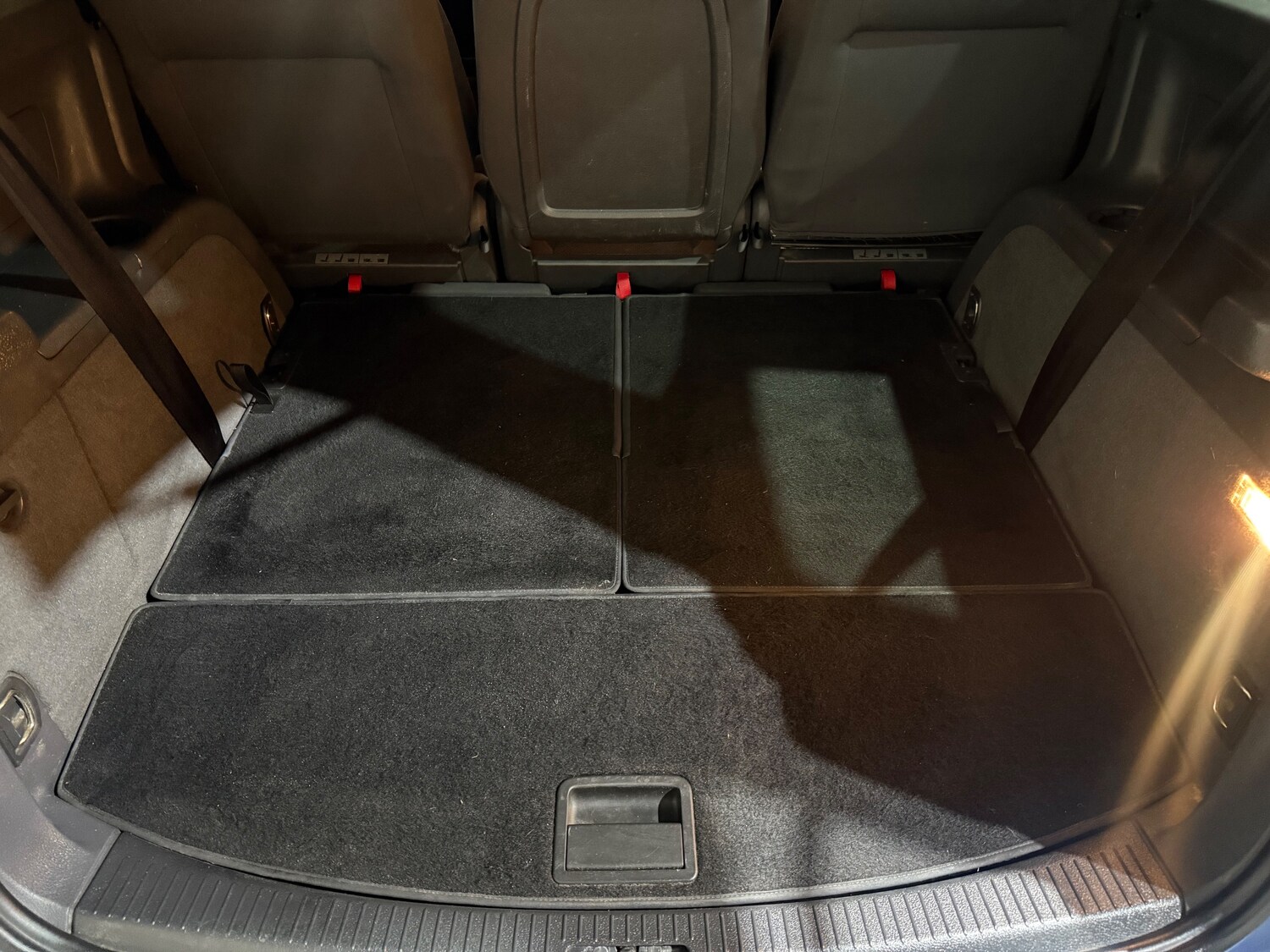 Used Volkswagen Touran 2012 for sale - 77501925: Photo 13