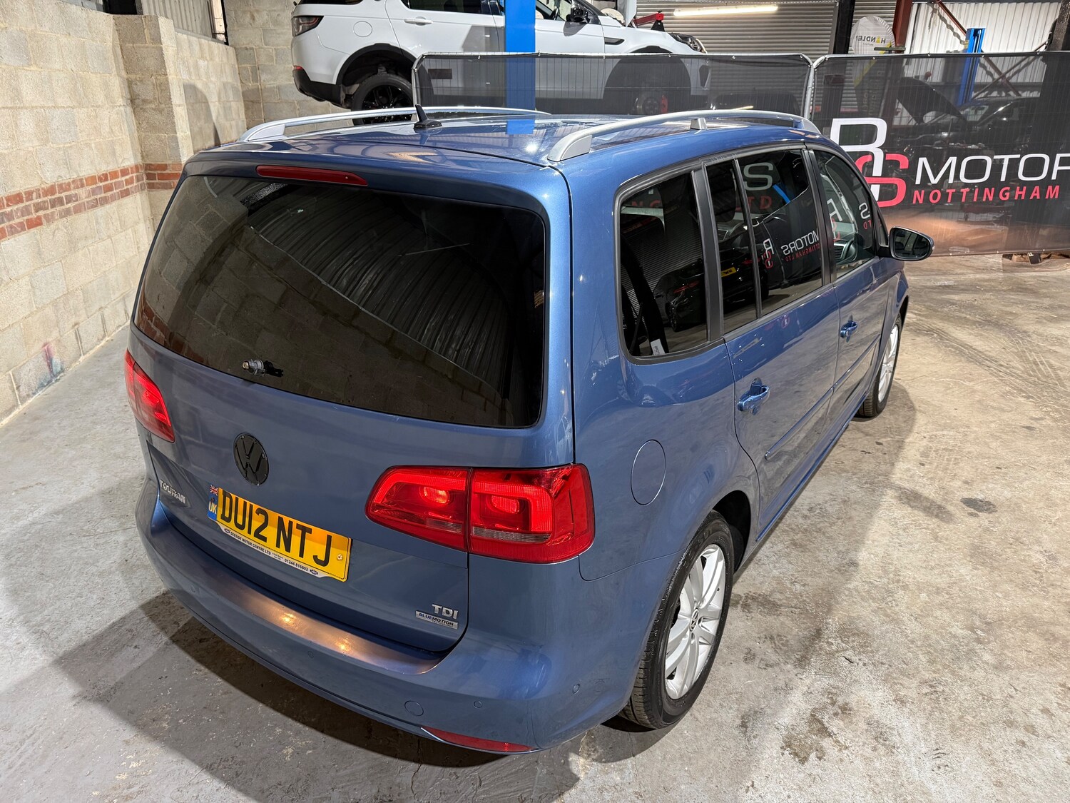 Used Volkswagen Touran 2012 for sale - 77501925: Photo 36