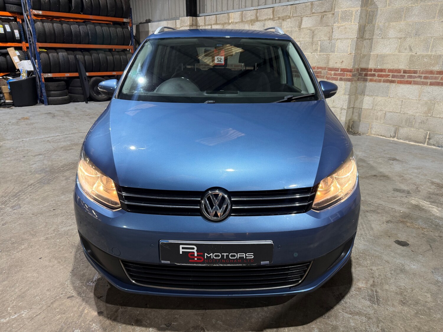 Used Volkswagen Touran 2012 for sale - 77501925: Photo 6