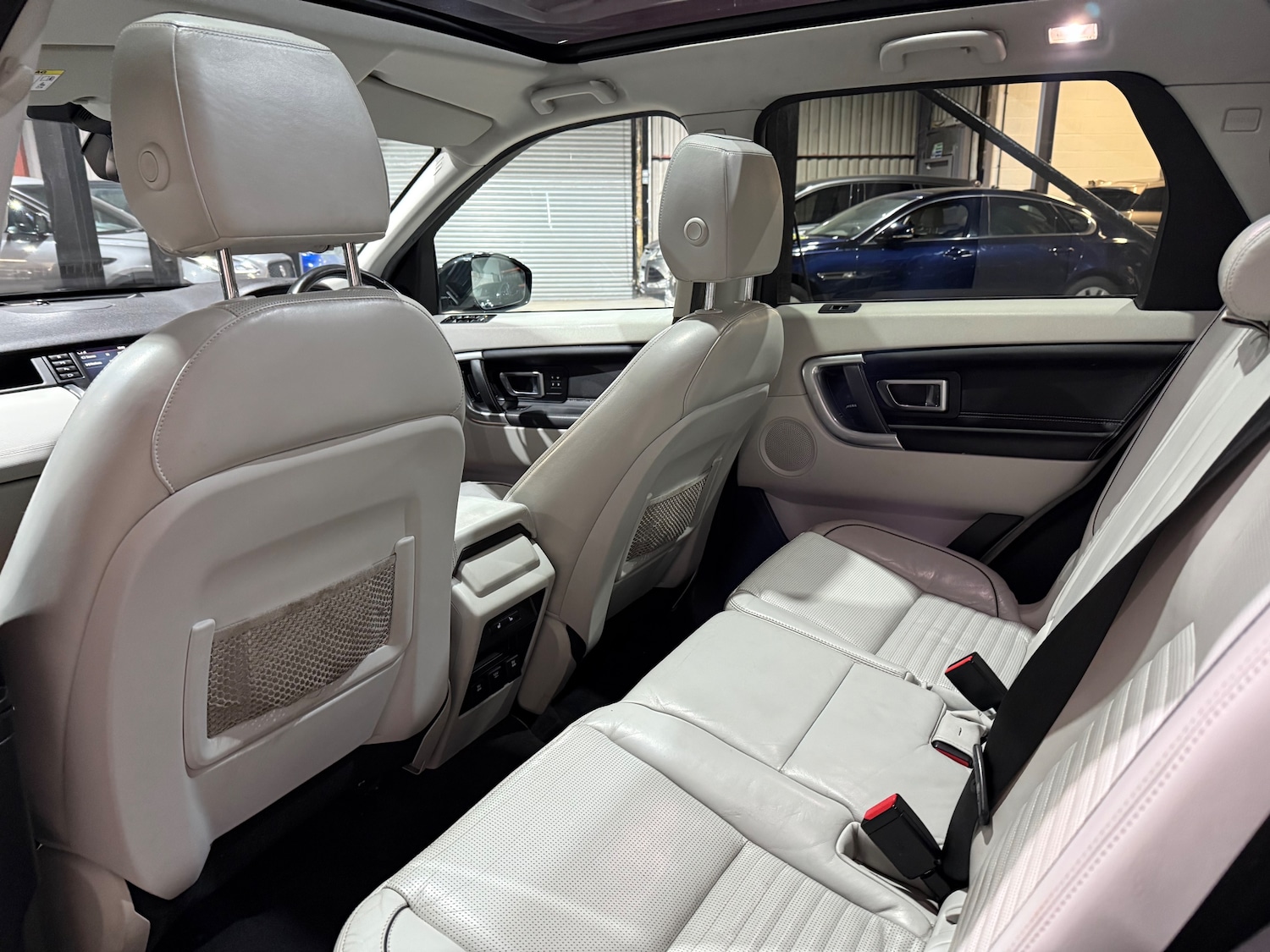 Used Land Rover Discovery Sport 2017 for sale - 77099156: Photo 14