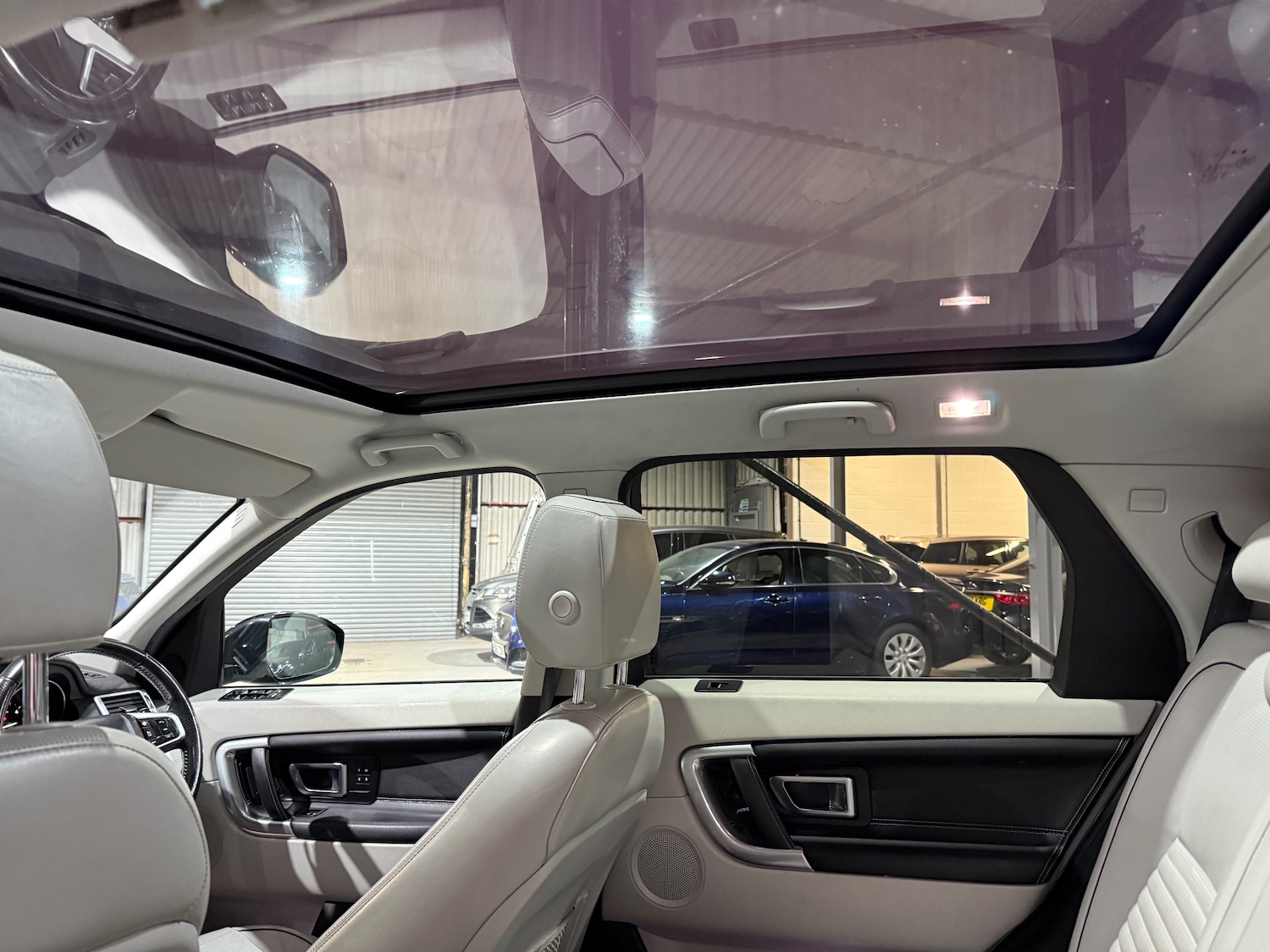 Used Land Rover Discovery Sport 2017 for sale - 77099156: Photo 16