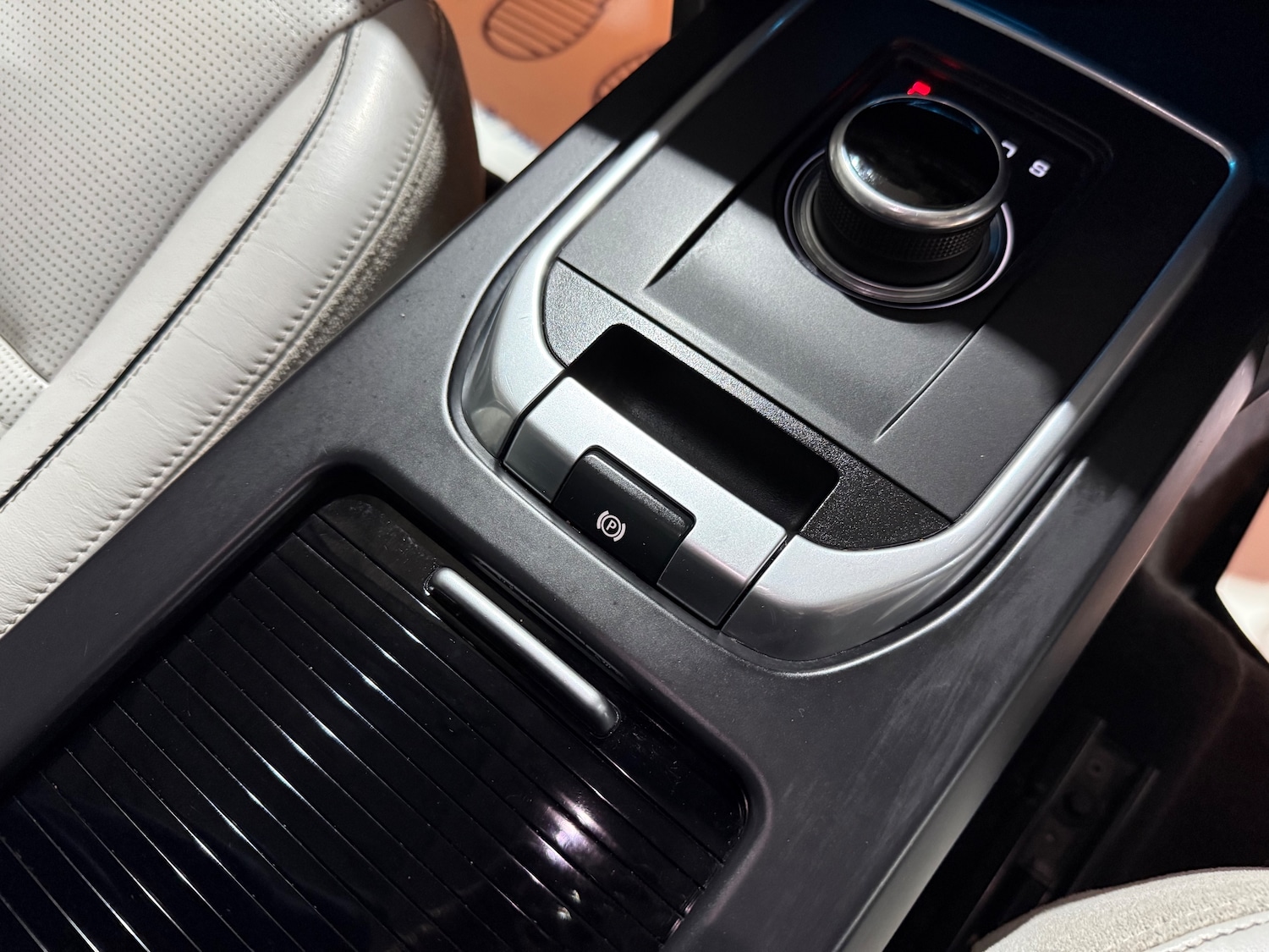 Used Land Rover Discovery Sport 2017 for sale - 77099156: Photo 48