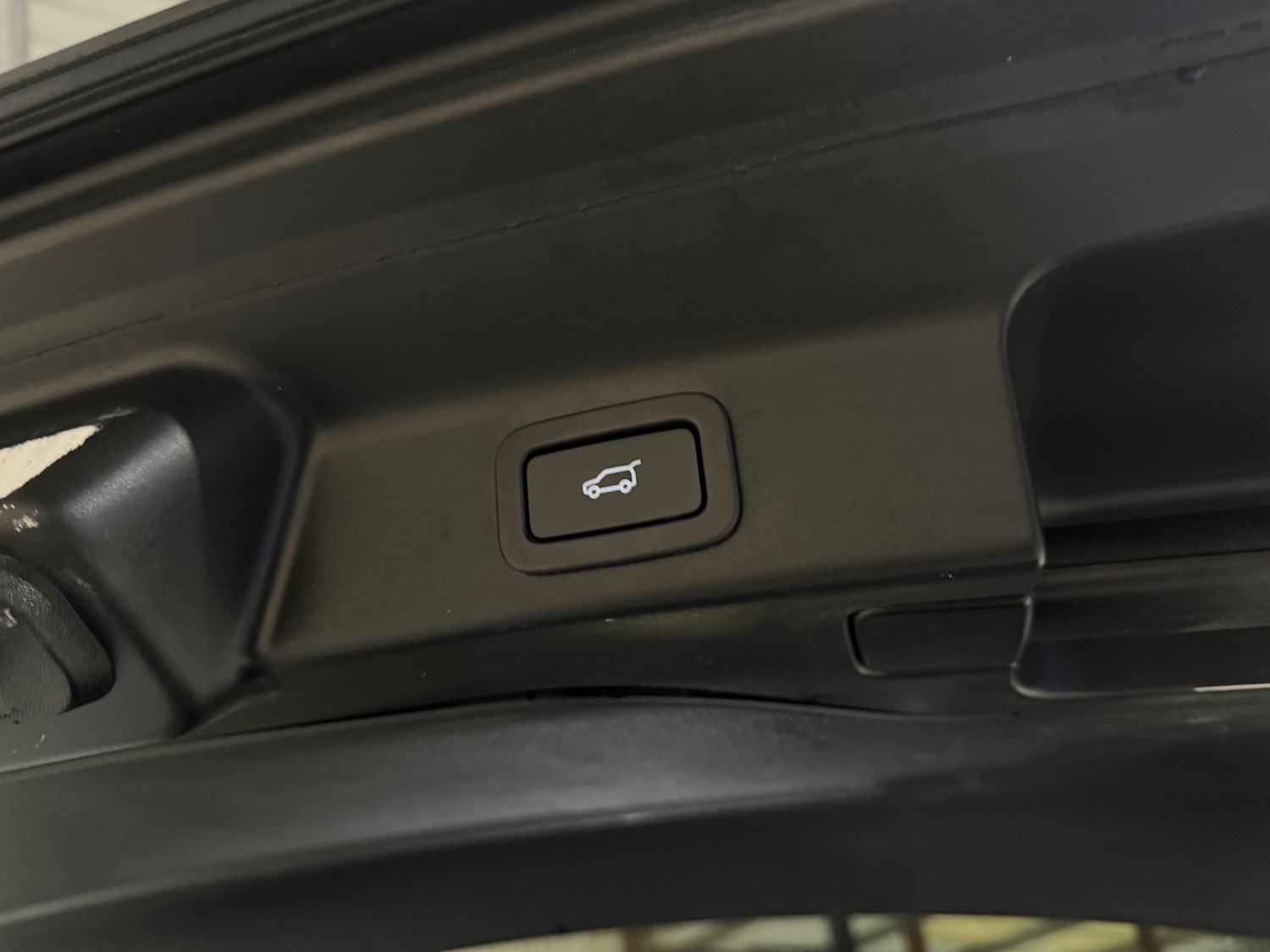 Used Jaguar F-Pace 2017 for sale - 76520200: Photo 20