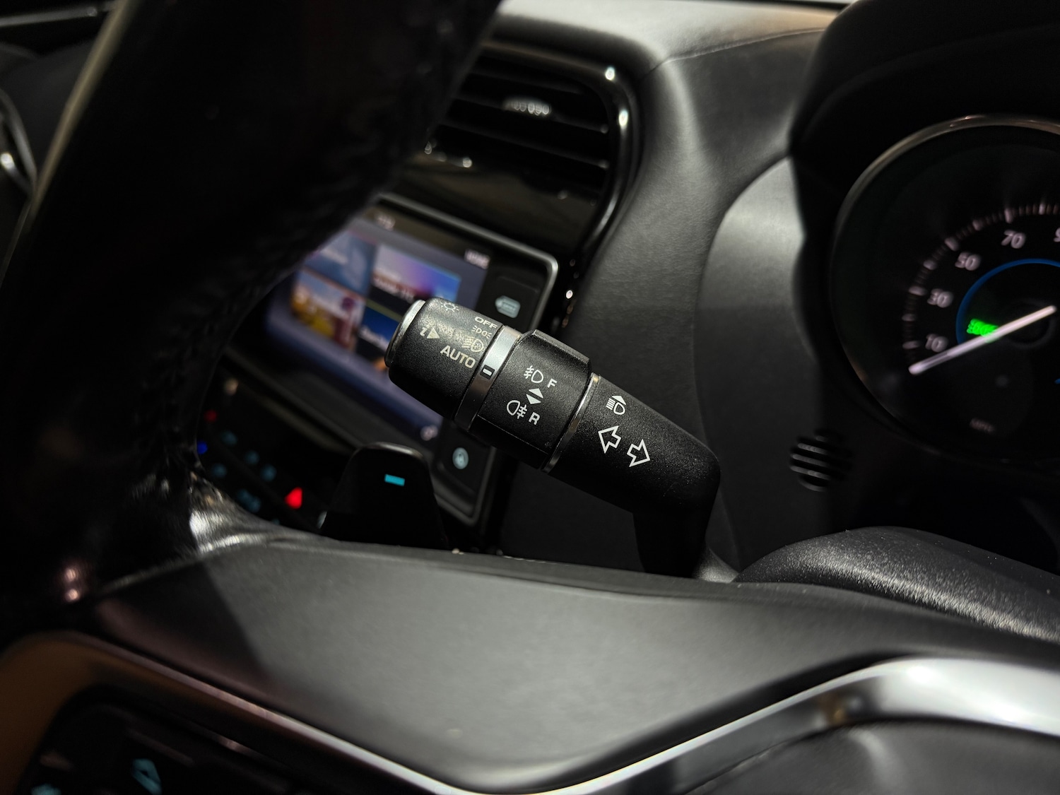 Used Jaguar F-Pace 2017 for sale - 76520200: Photo 38