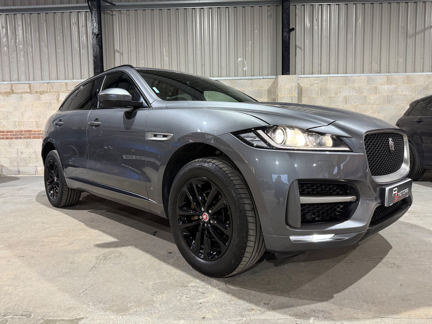 Used Jaguar F-Pace 2017 for sale - 76520200: Photo 55