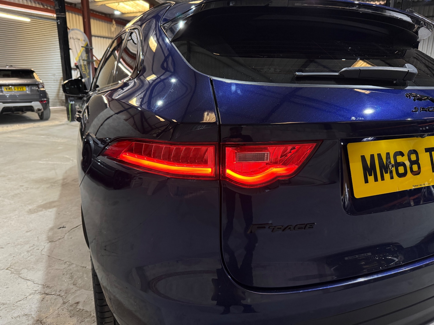 Used Jaguar F-Pace 2018 for sale - 75937929: Photo 53