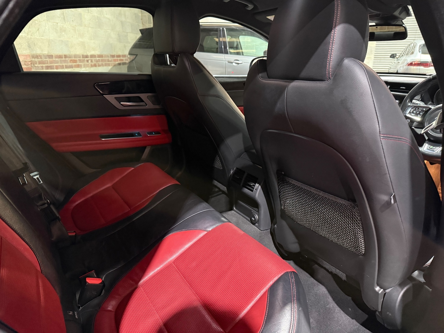 Used Jaguar XF 2016 for sale - 76739379: Photo 18