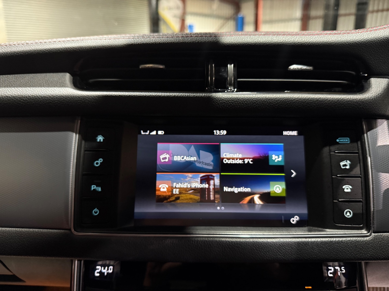 Used Jaguar XF 2016 for sale - 76739379: Photo 35