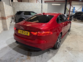 Used Jaguar XF 2016 for sale - 76739379: Photo