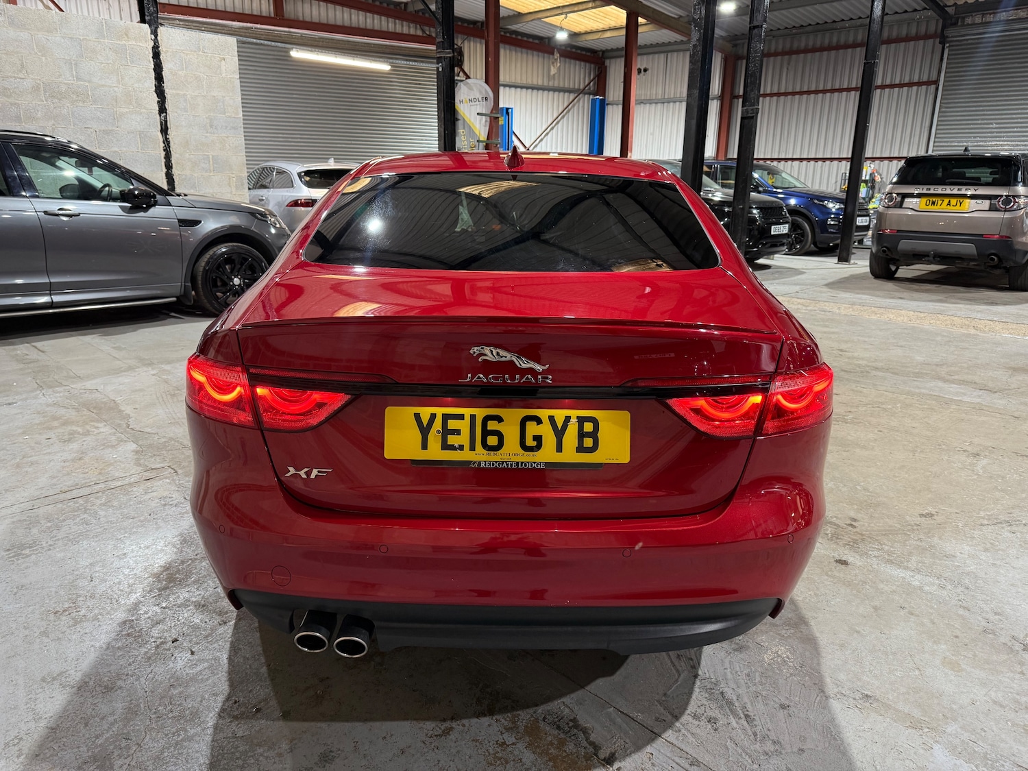 Used Jaguar XF 2016 for sale - 76739379: Photo 4