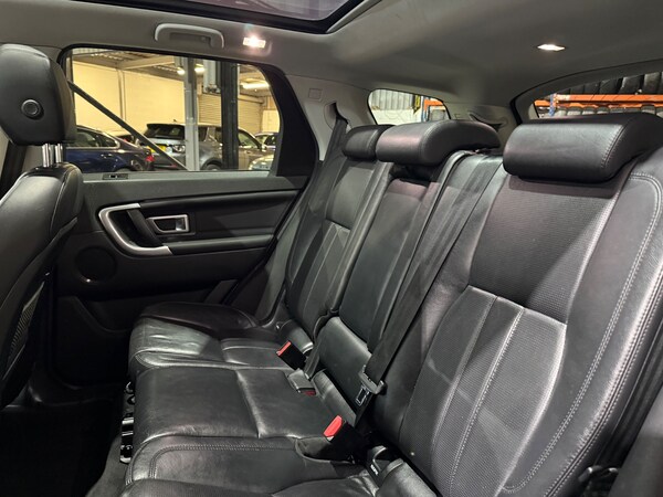 Used Land Rover Discovery Sport 2016 for sale - 76299852: Photo 15