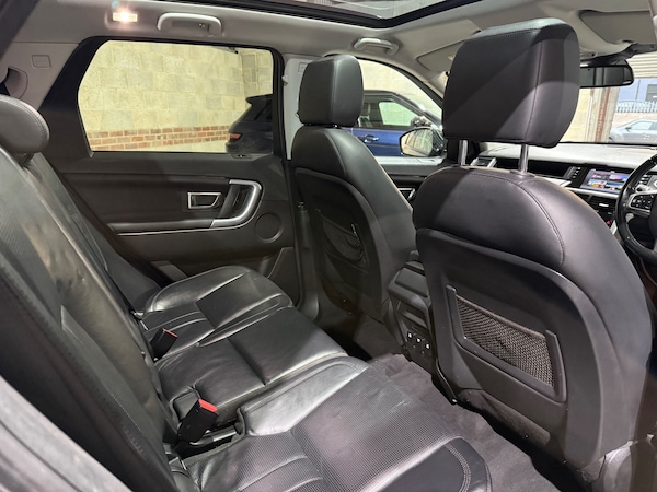 Used Land Rover Discovery Sport 2016 for sale - 76299852: Photo 19