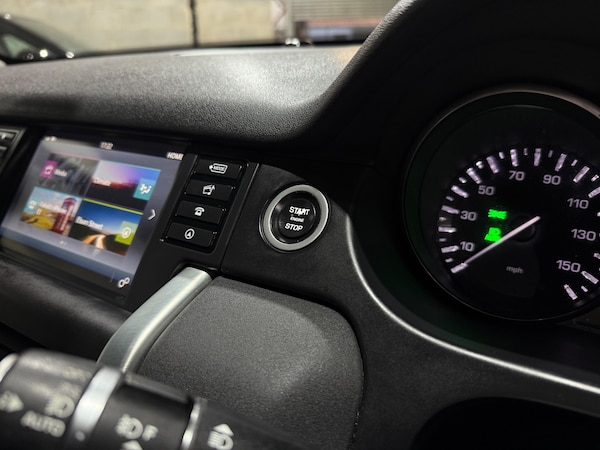 Used Land Rover Discovery Sport 2016 for sale - 76299852: Photo 34