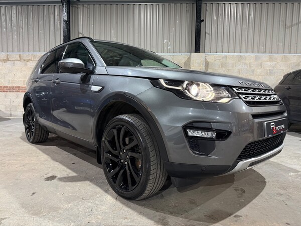 Used Land Rover Discovery Sport 2016 for sale - 76299852: Photo 51
