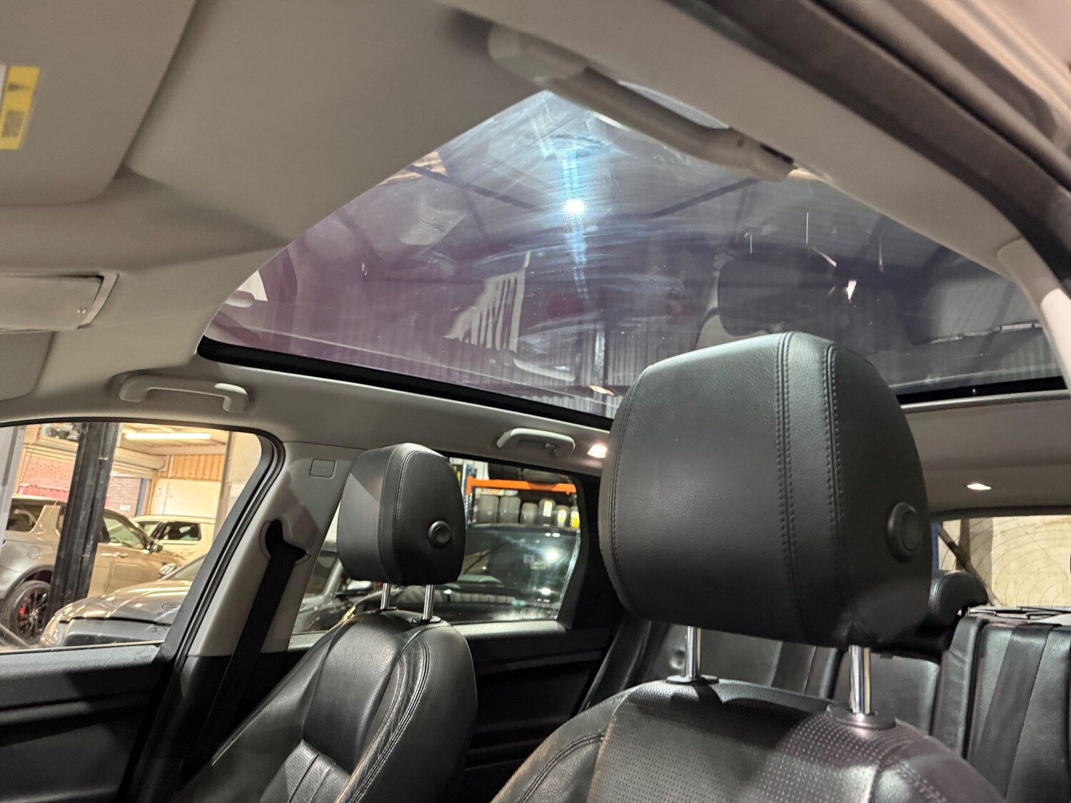 Used Land Rover Discovery Sport 2016 for sale - 77786405: Photo 12