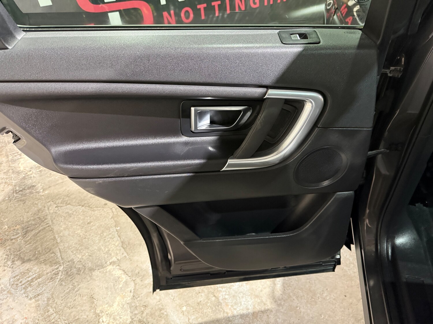 Used Land Rover Discovery Sport 2016 for sale - 77786405: Photo 16