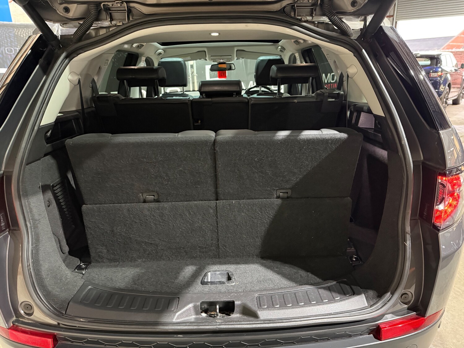 Used Land Rover Discovery Sport 2016 for sale - 77786405: Photo 17