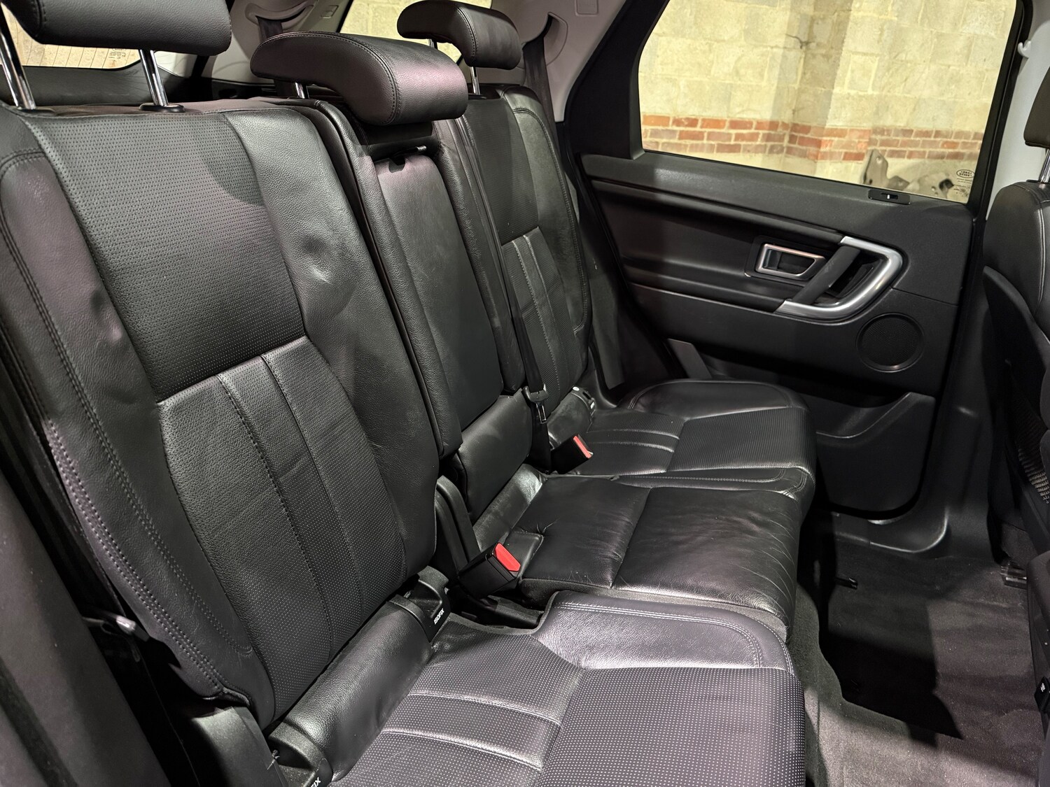 Used Land Rover Discovery Sport 2016 for sale - 77786405: Photo 21