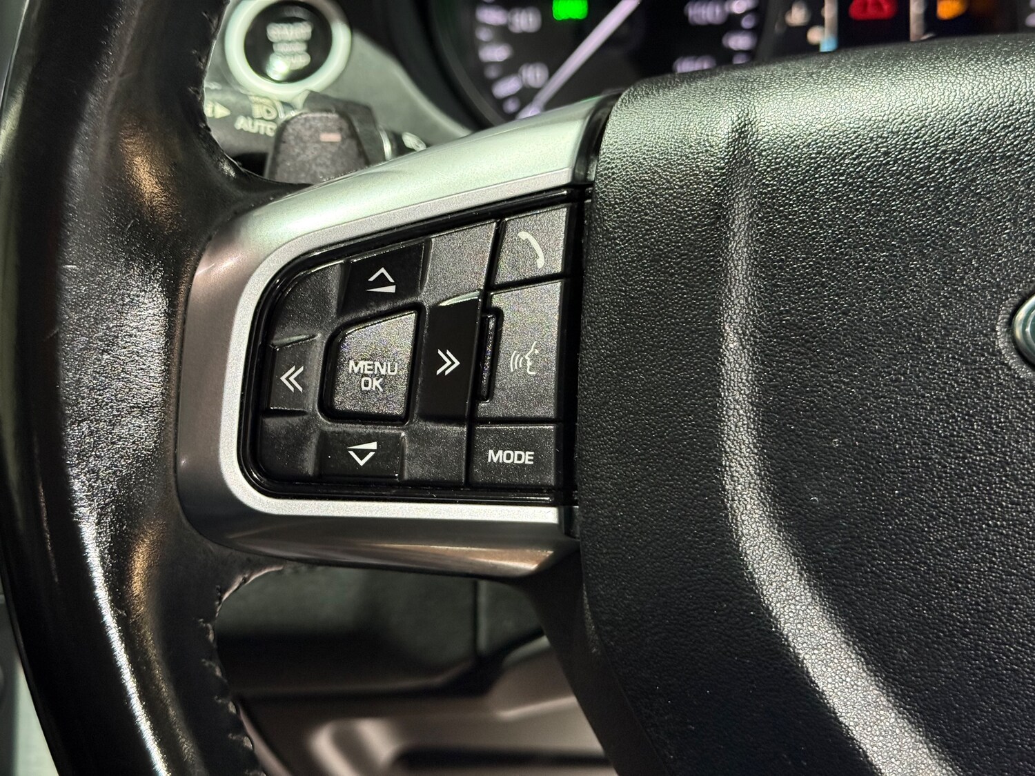 Used Land Rover Discovery Sport 2016 for sale - 77786405: Photo 28