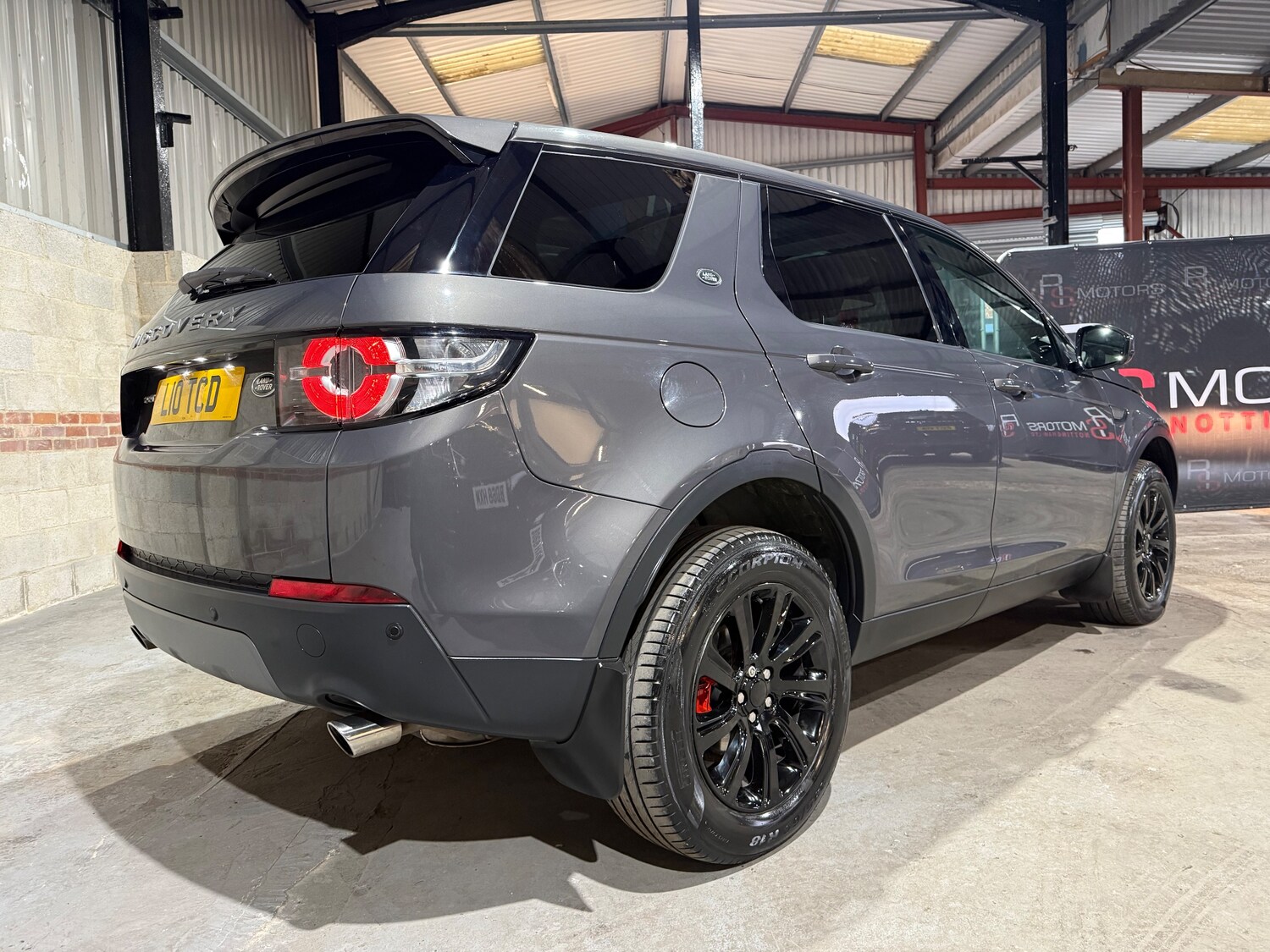 Used Land Rover Discovery Sport 2016 for sale - 77786405: Photo 42