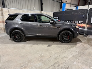 Used Land Rover Discovery Sport 2016 for sale - 77786405: Photo