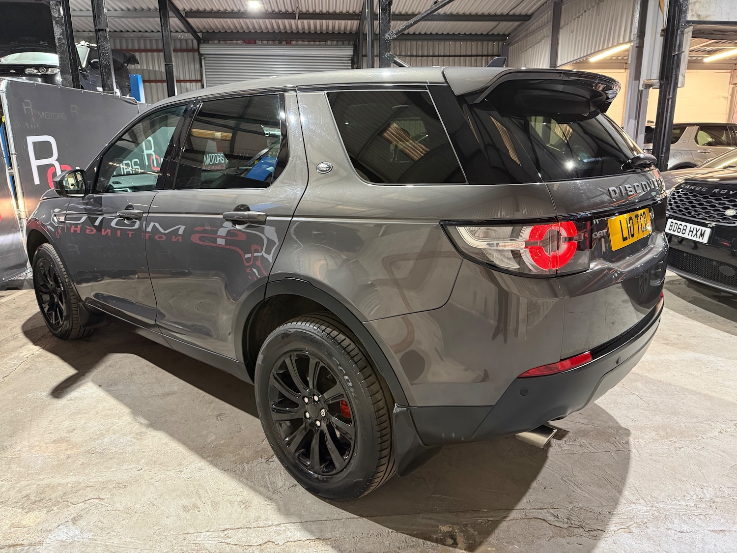 Used Land Rover Discovery Sport 2016 for sale - 77786405: Photo 7