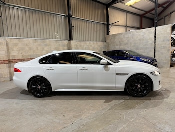 Used Jaguar XF 2016 for sale - 75529541: Photo
