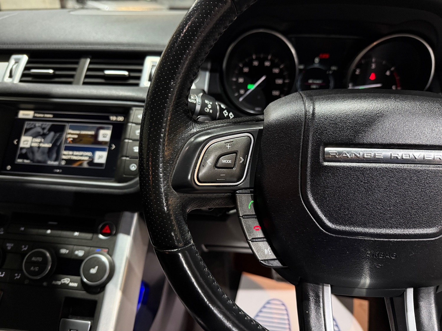 Used Land Rover Range Rover Evoque 2016 for sale - 76458712: Photo 31