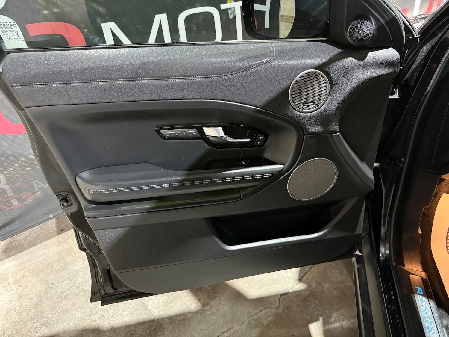 Used Land Rover Range Rover Evoque 2017 for sale - 77878689: Photo 24