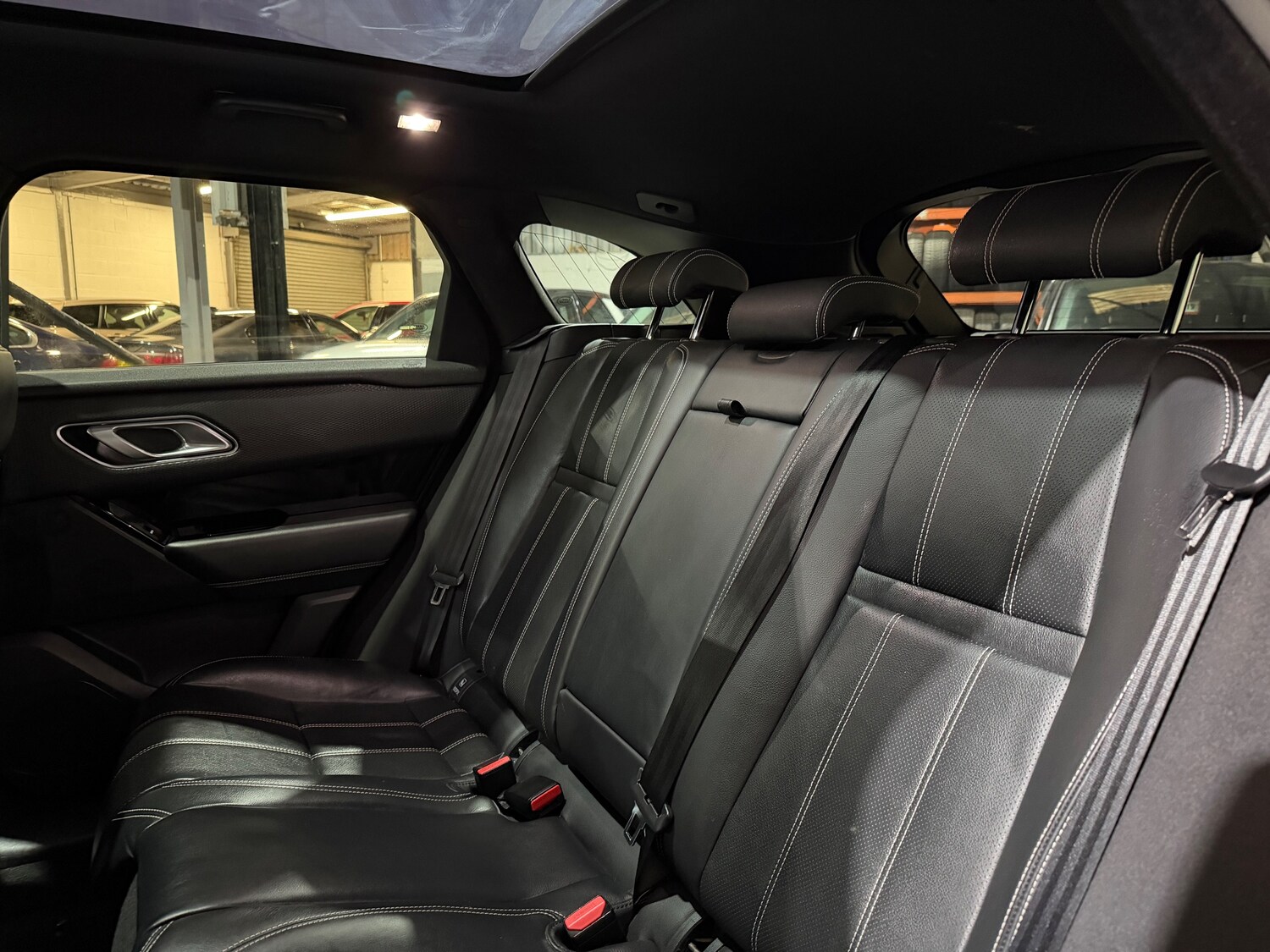 Used Land Rover Range Rover Velar 2018 for sale - 77557311: Photo 17