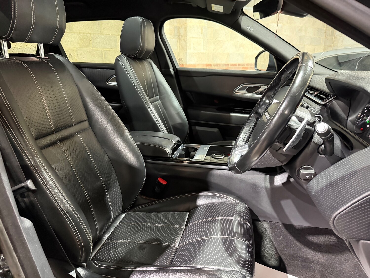 Used Land Rover Range Rover Velar 2018 for sale - 77557311: Photo 28