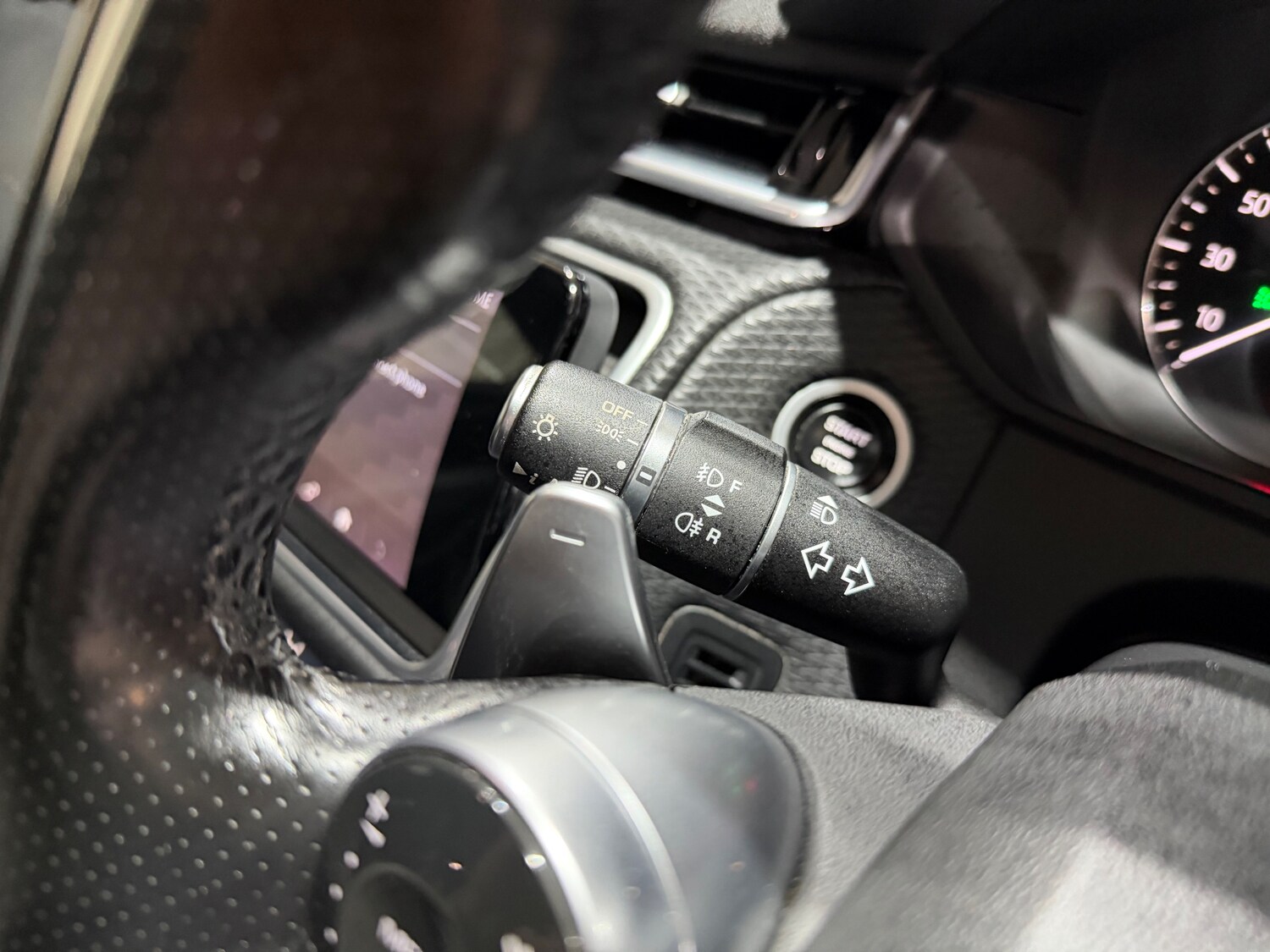 Used Land Rover Range Rover Velar 2018 for sale - 77557311: Photo 35