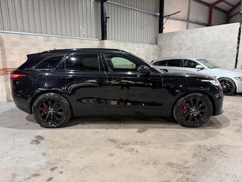 Used Land Rover Range Rover Velar 2018 for sale - 77557311: Photo