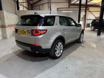 Used Land Rover Discovery Sport 2017 for sale - 75113278: Photo