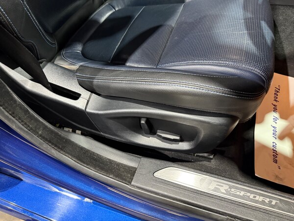 Used Jaguar XE 2015 for sale - 74986837: Photo 30