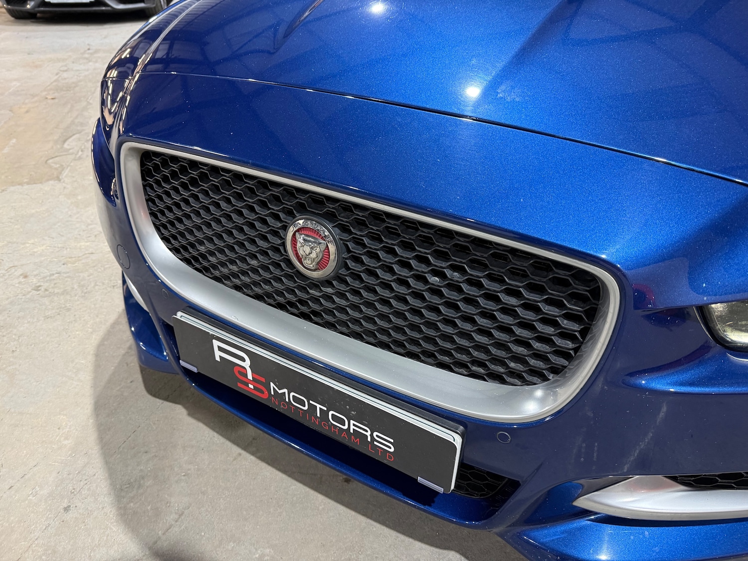 Used Jaguar XE 2015 for sale - 74986837: Photo 52