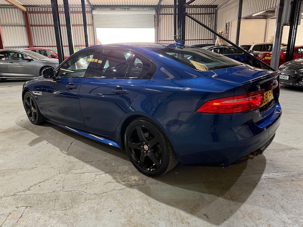 Used Jaguar XE 2015 for sale - 74986837: Photo 6