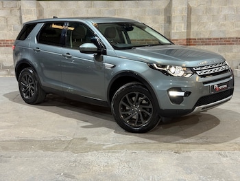 Used Land Rover Discovery Sport 2018 for sale - 75705669: Photo