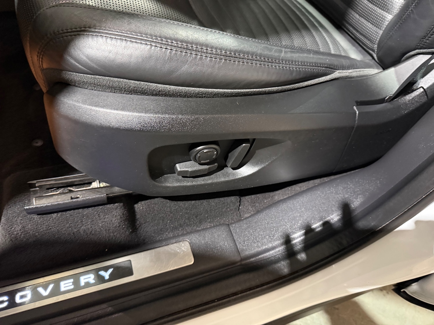 Used Land Rover Discovery Sport 2017 for sale - 77050996: Photo 11