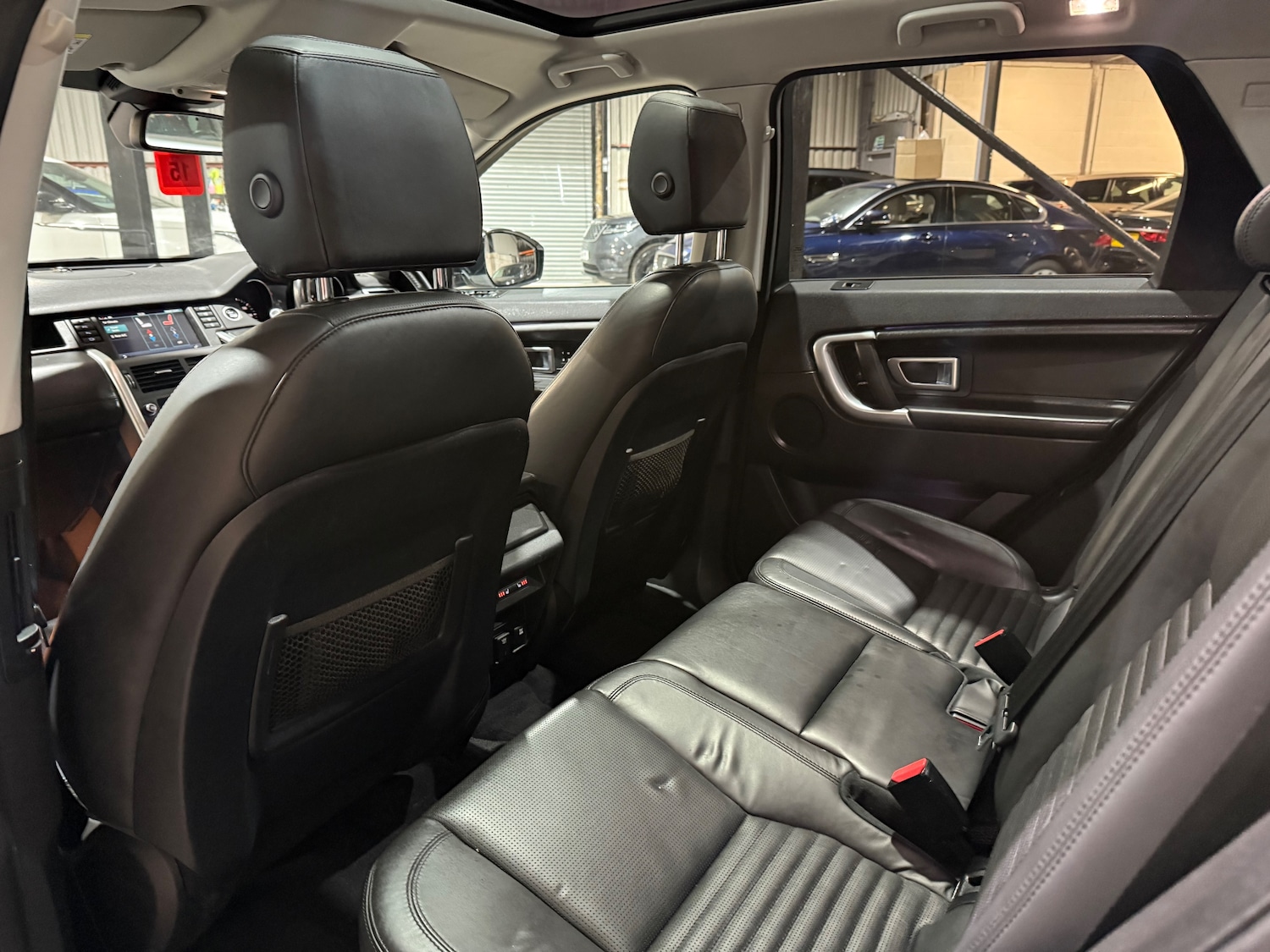 Used Land Rover Discovery Sport 2017 for sale - 77050996: Photo 14