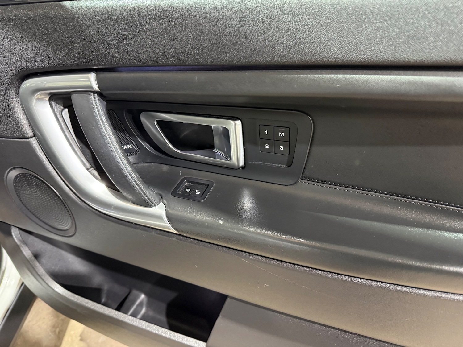 Used Land Rover Discovery Sport 2017 for sale - 77050996: Photo 26