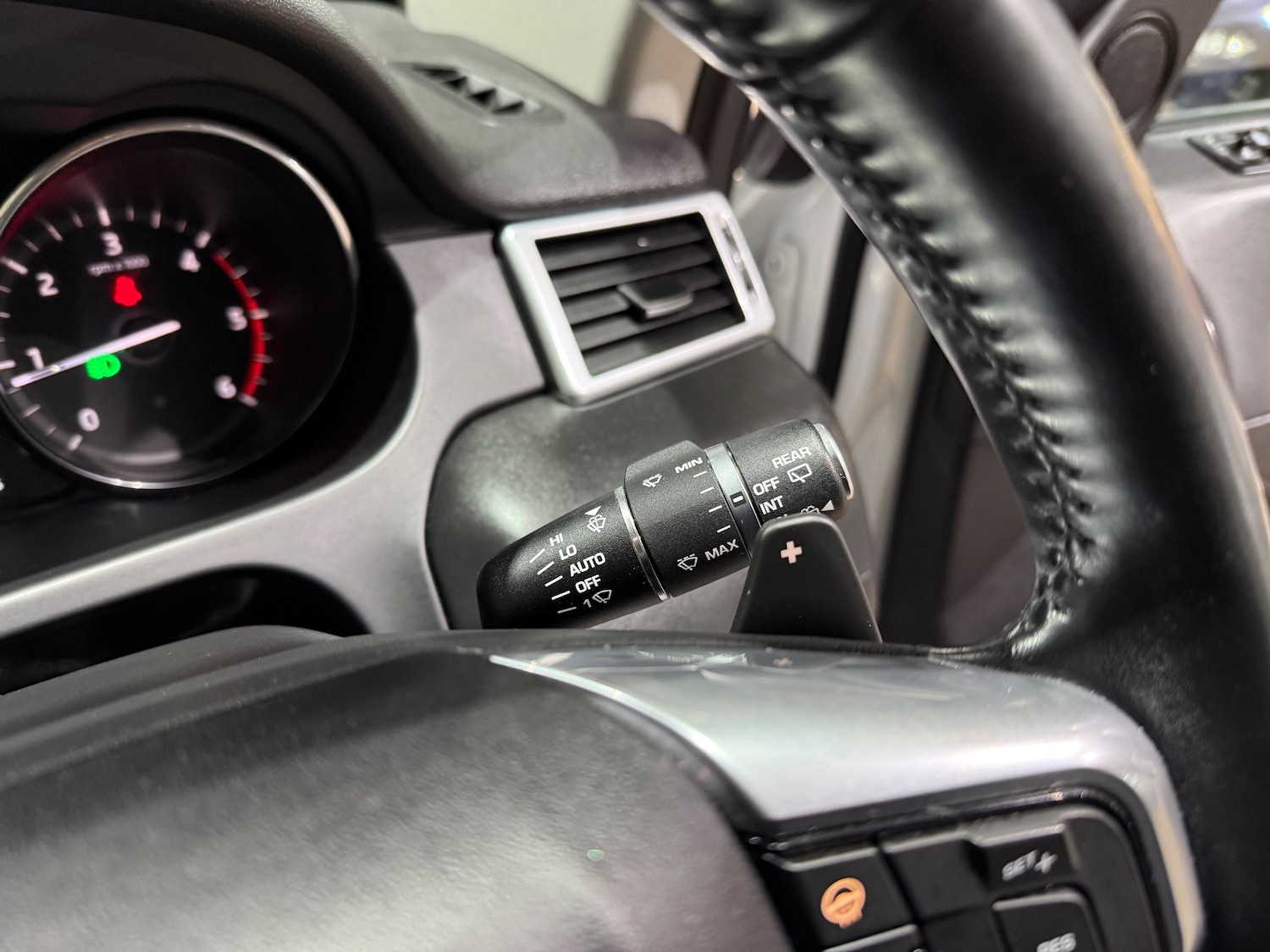 Used Land Rover Discovery Sport 2017 for sale - 77050996: Photo 36