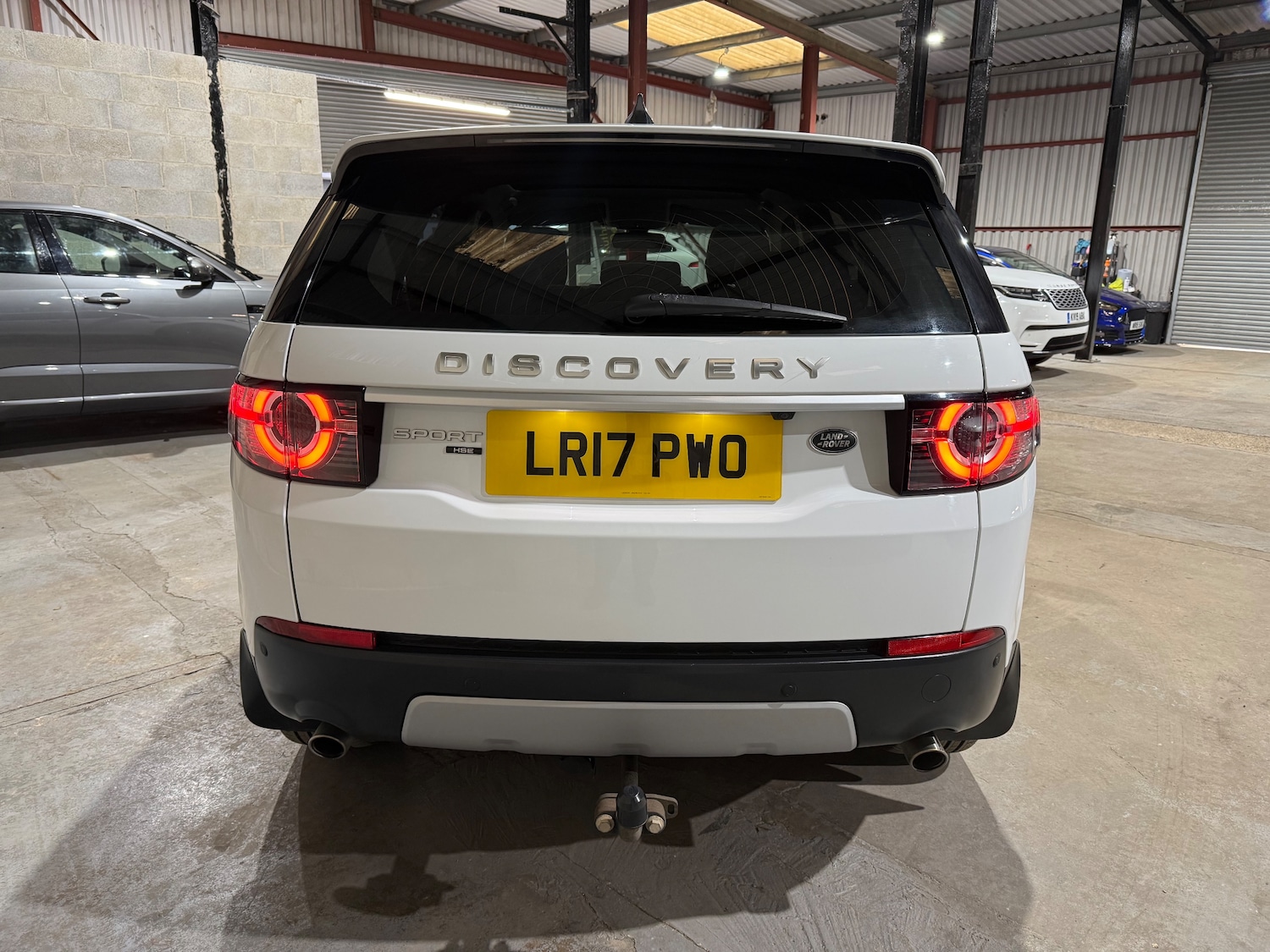 Used Land Rover Discovery Sport 2017 for sale - 77050996: Photo 4