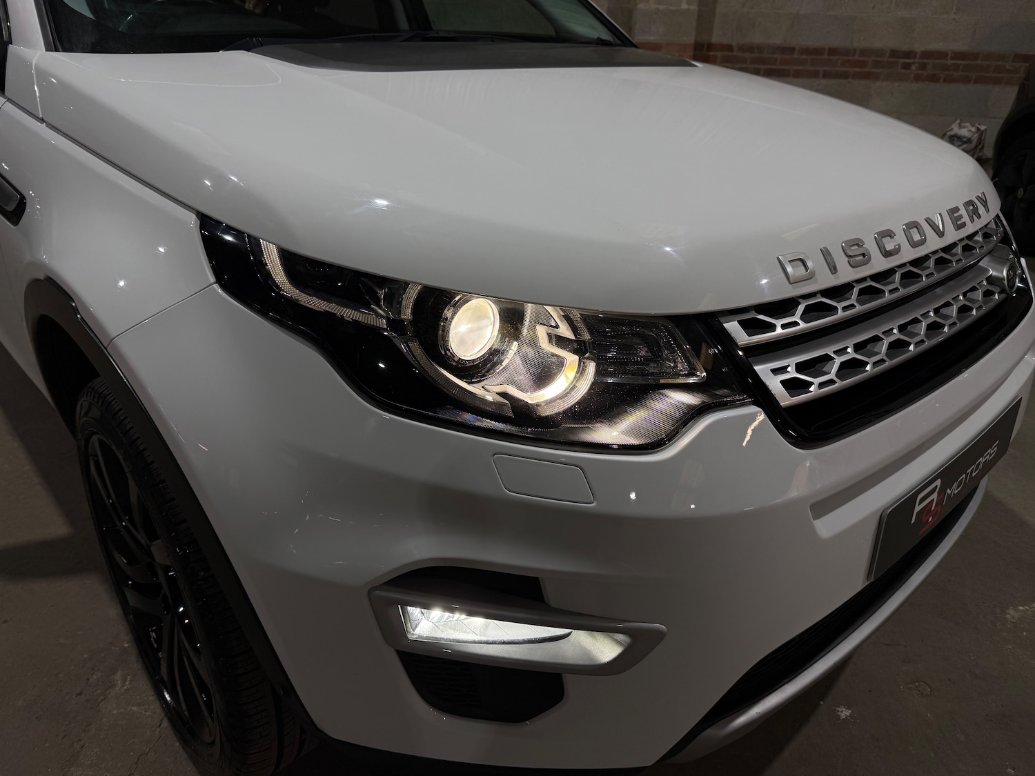 Used Land Rover Discovery Sport 2017 for sale - 77050996: Photo 53